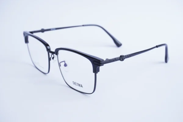 Monarch Black